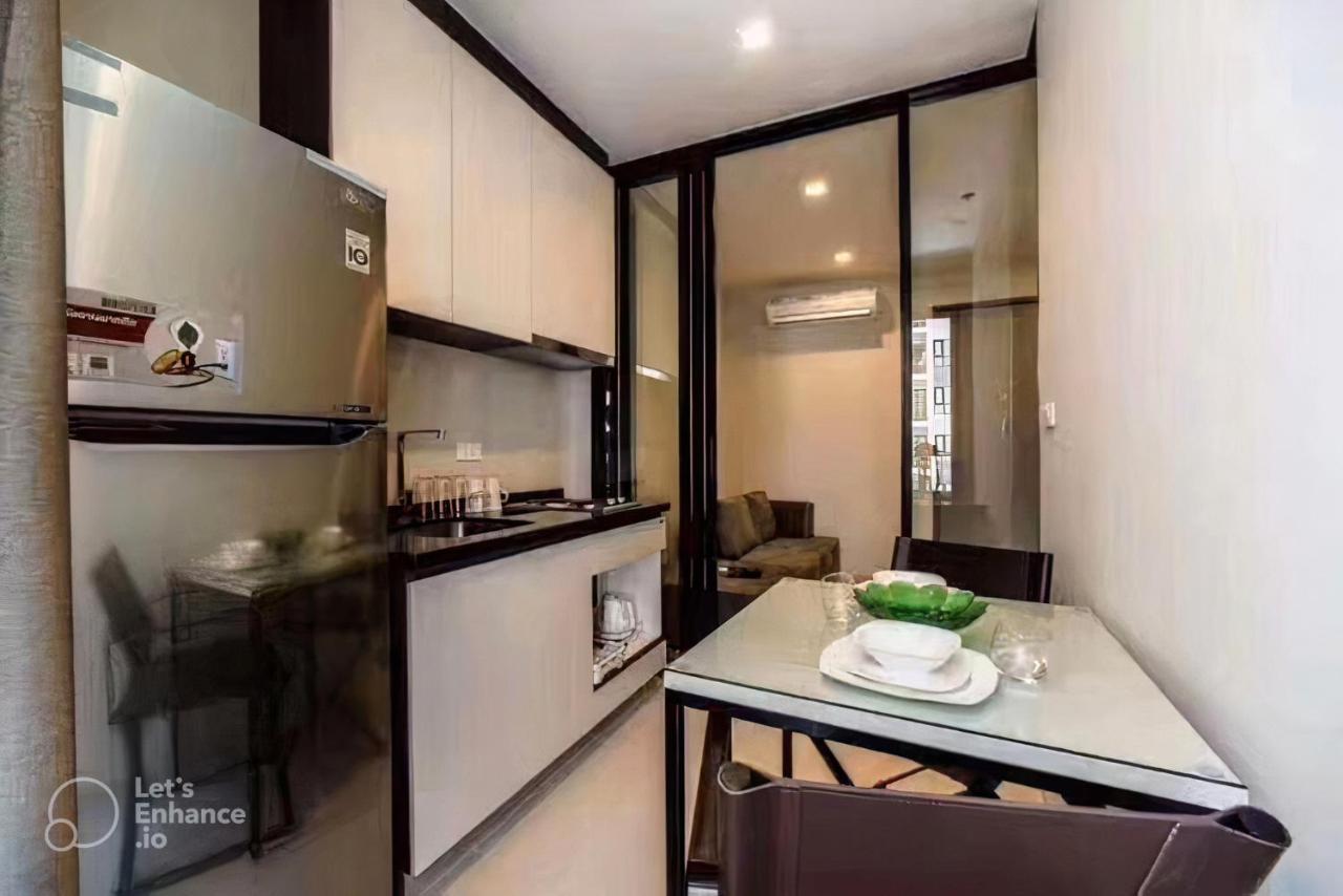 The Base Central Pattaya Exterior foto